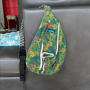 KAVU hiking shoulder sling bag